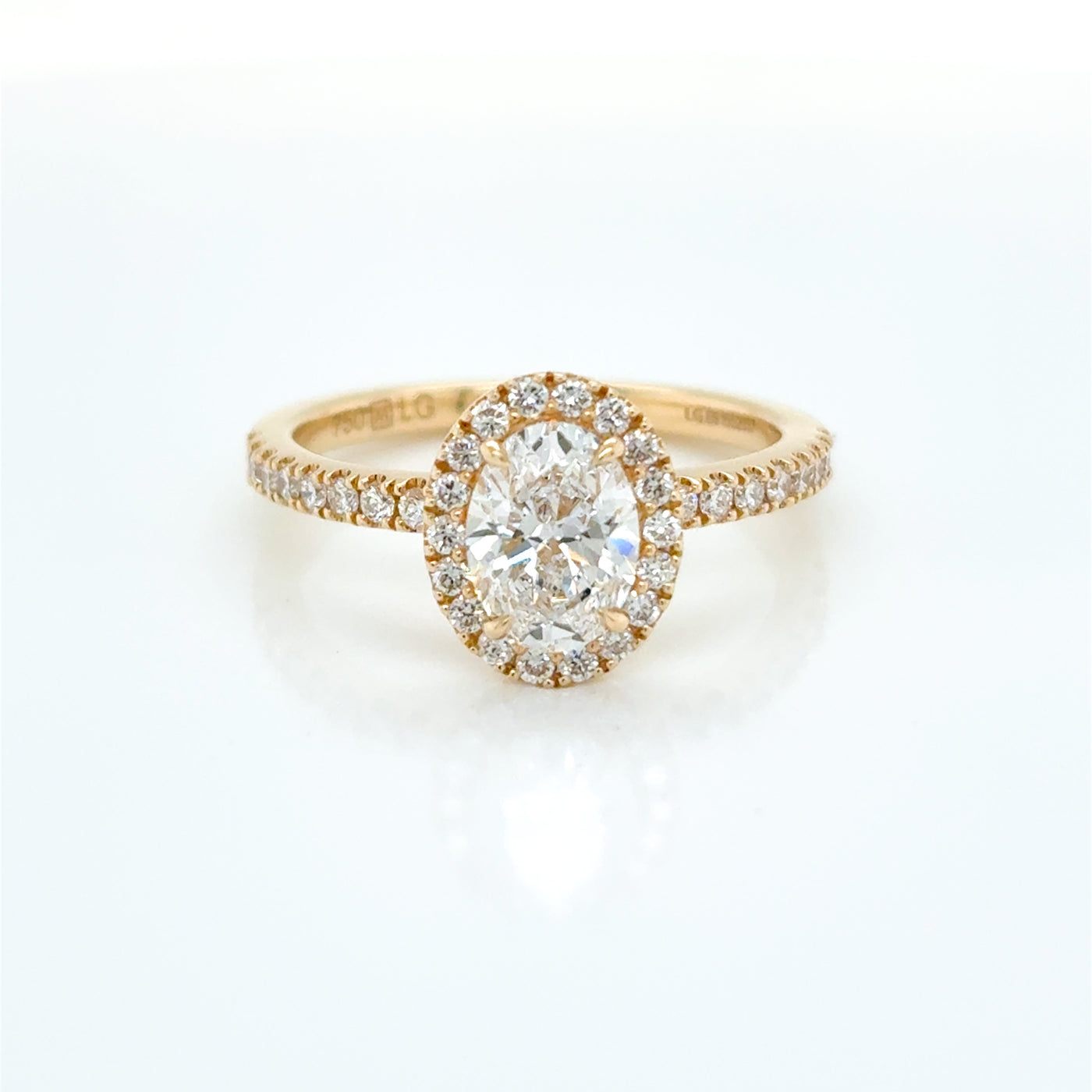 Oval Cut tdw 1.38ct Lab Diamond Claw Set Halo Engagement Ring