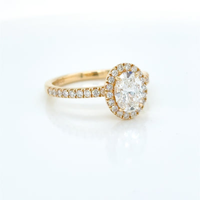 Oval Cut tdw 1.38ct Lab Diamond Claw Set Halo Engagement Ring