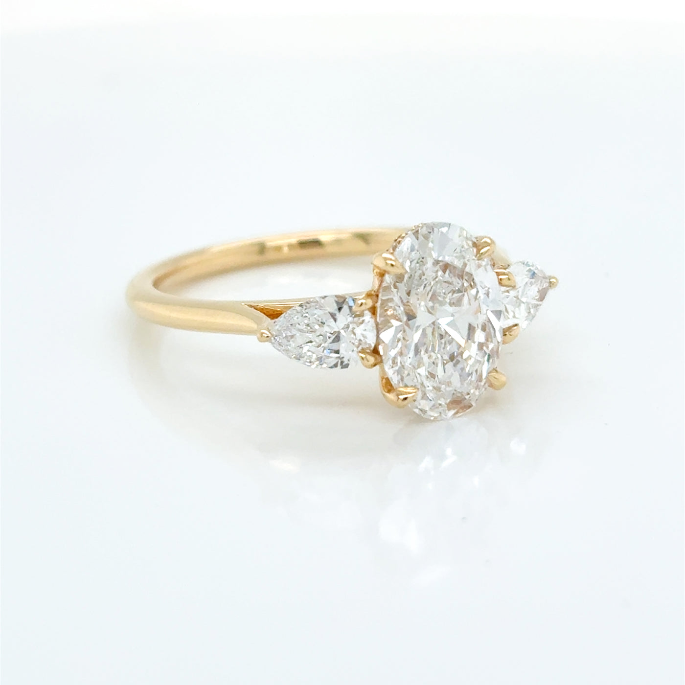 Oval Cut tdw 2.70ct Lab Diamond Claw Set Trilogy Engagement Ring with Hidden Halo